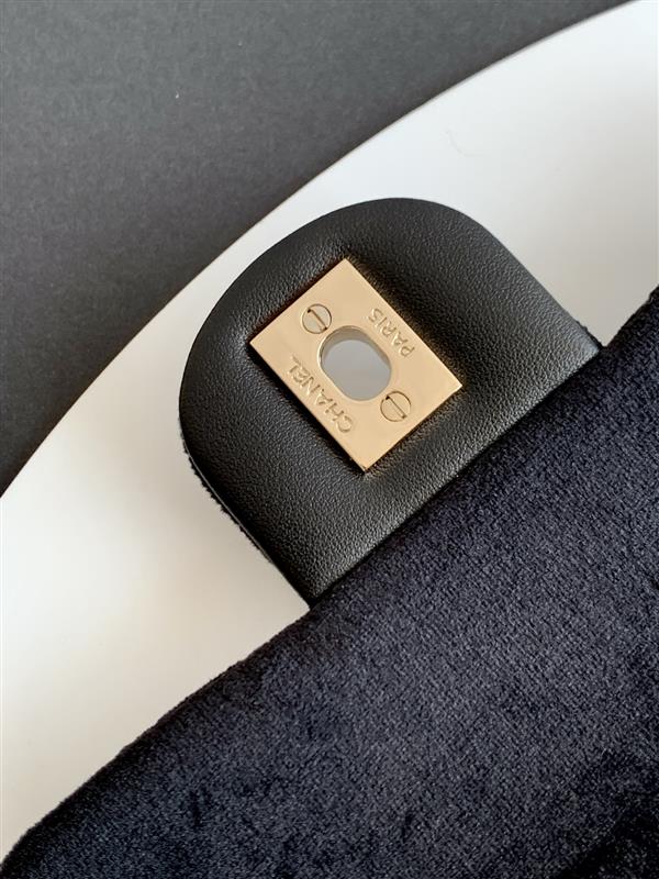 2026131214213621 620